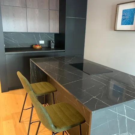 Capitol Exclusive With Private Terrace Apartment