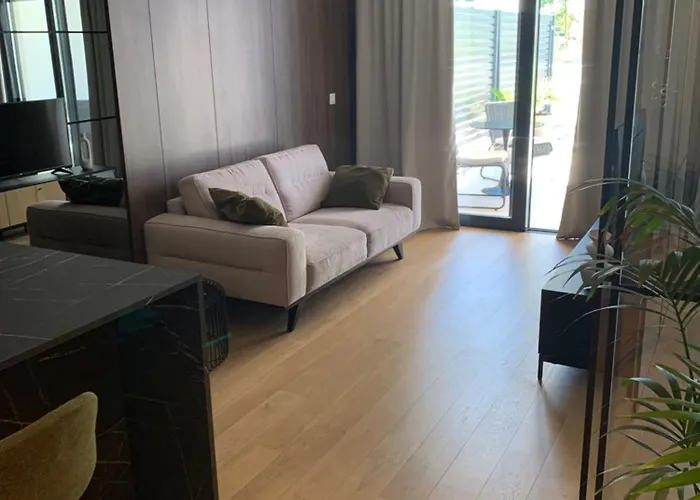 Capitol Exclusive Апартаменты *